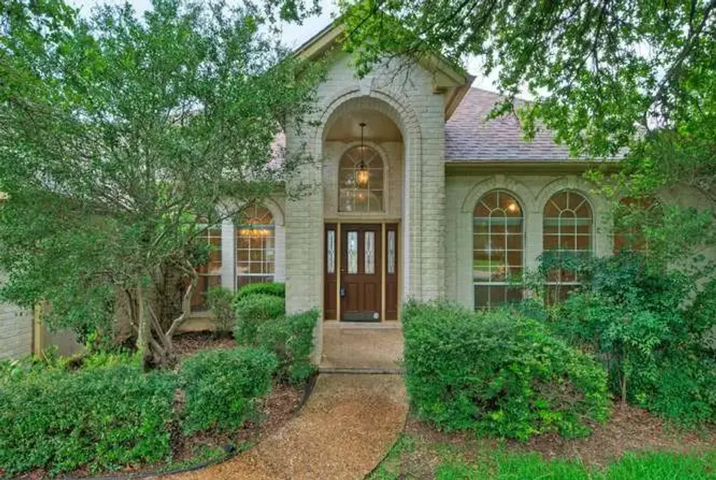 8703 Bluegrass Drive, Austin