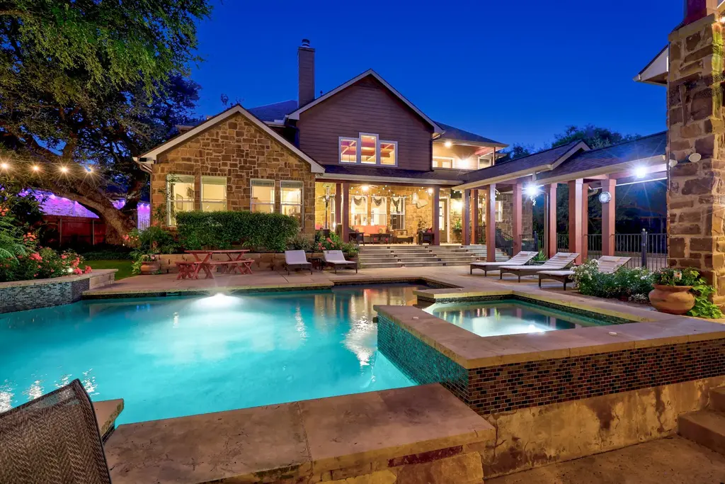122 Dawana Lane, Georgetown