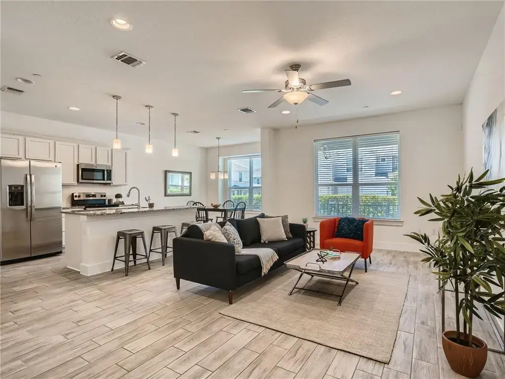 1802 Roseburg Drive, Austin