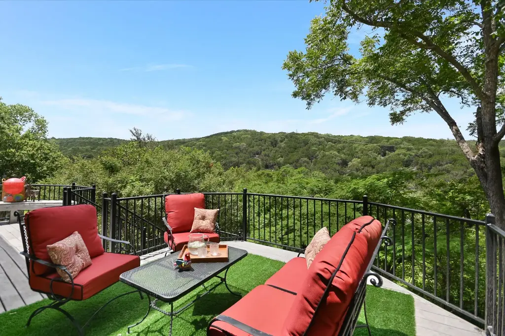6900 Jester Wild Drive, Austin