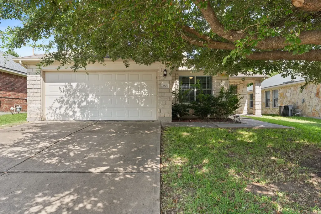 1005 Blackburn Place, Round Rock