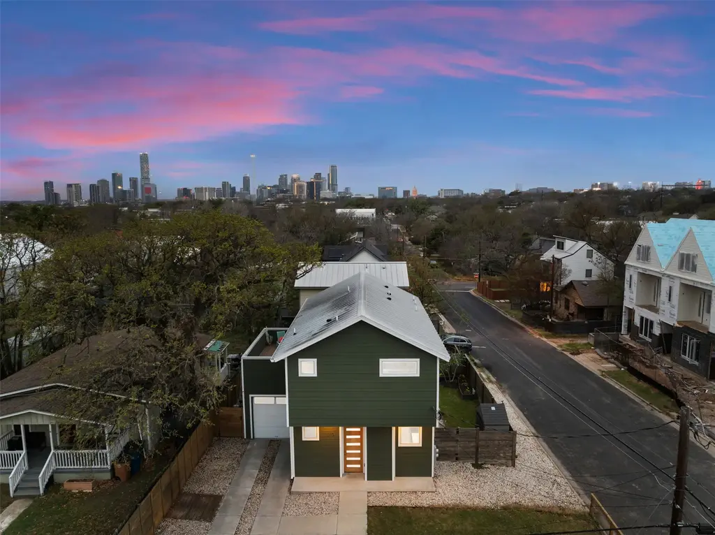 1310 Cedar Avenue, Austin