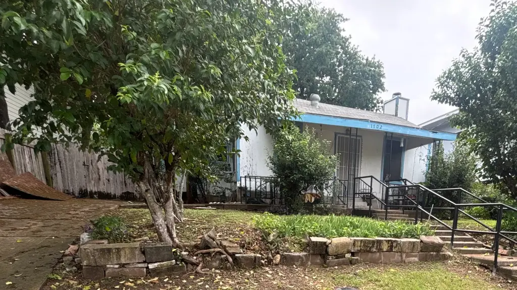 1702 Perez Street, Austin