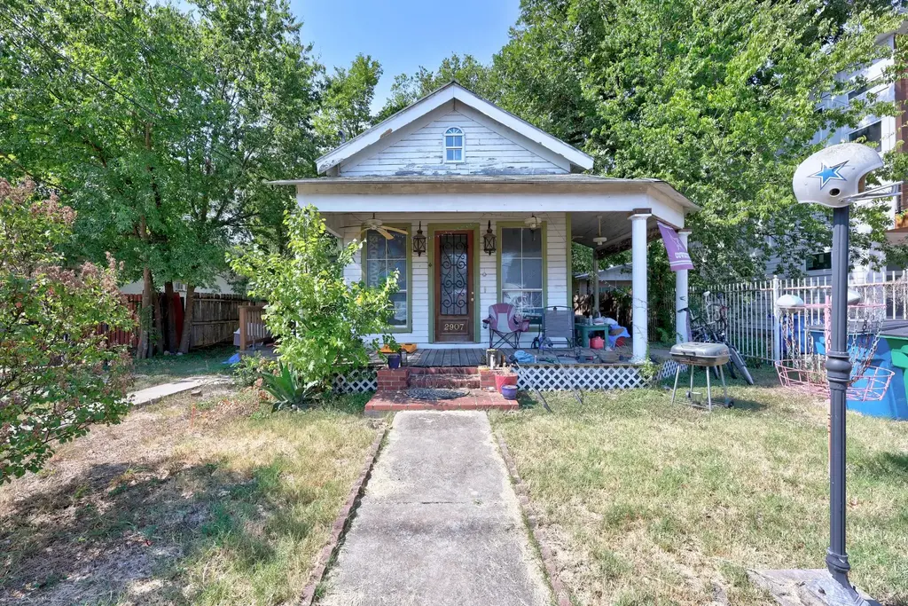 2907 E 5th Street, Austin