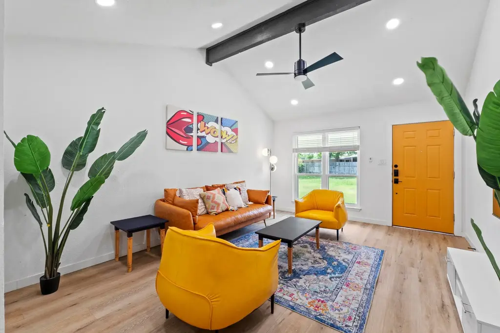 10601 Macmora Road B, Austin