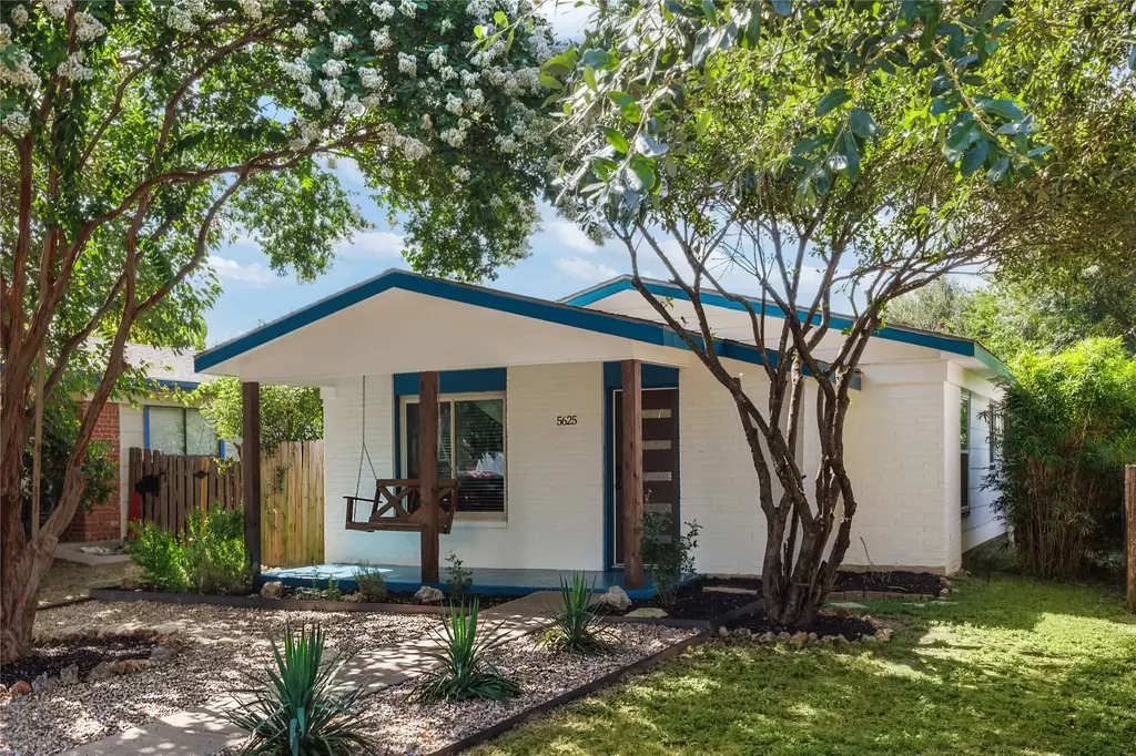 5625 Pinon Vista Drive, Austin
