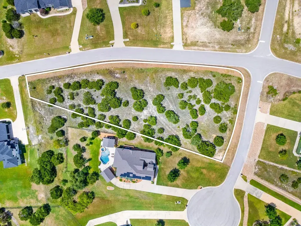 270 Honey Locust Court, Driftwood
