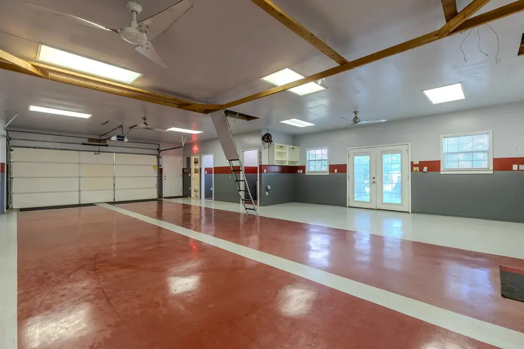 104 Adelfa Drive, Round Rock