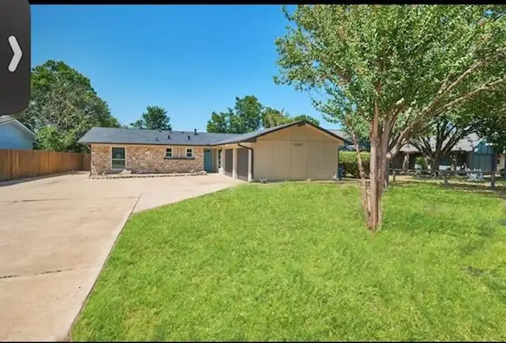 2207 Galway Street, Austin