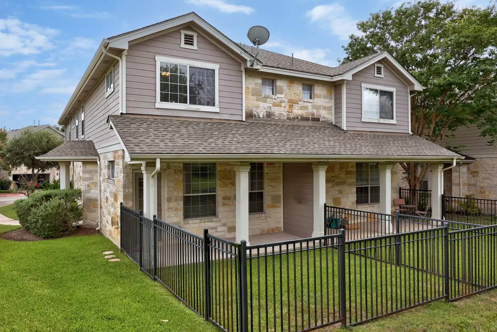 1900 Scofield Ridge Parkway 1202, Austin