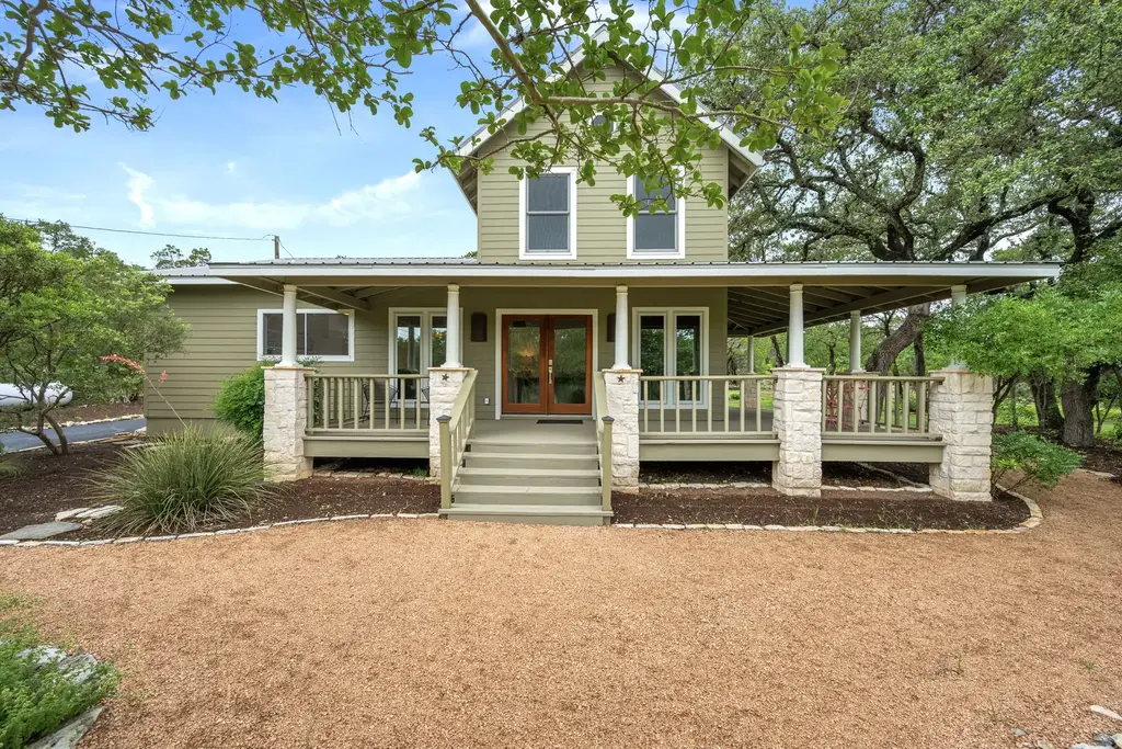 8 Palo Pinto Path, Wimberley
