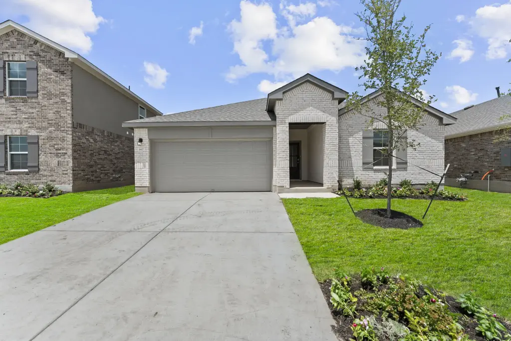 1817 Dandy Brush Drive, Leander