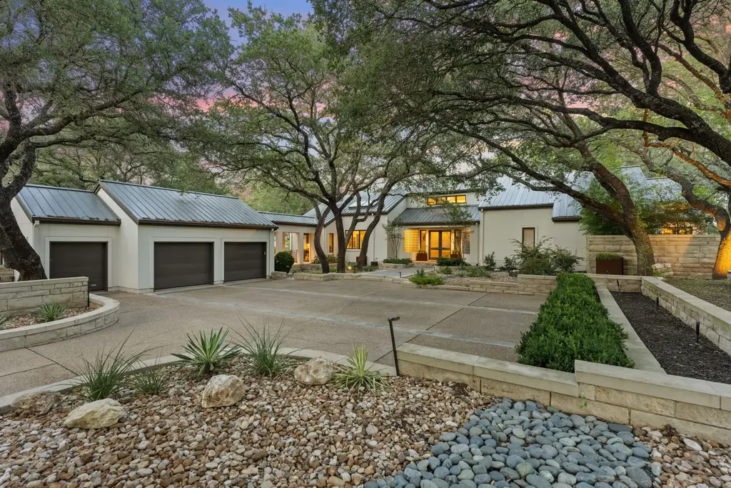 27033 Masters Parkway, Spicewood