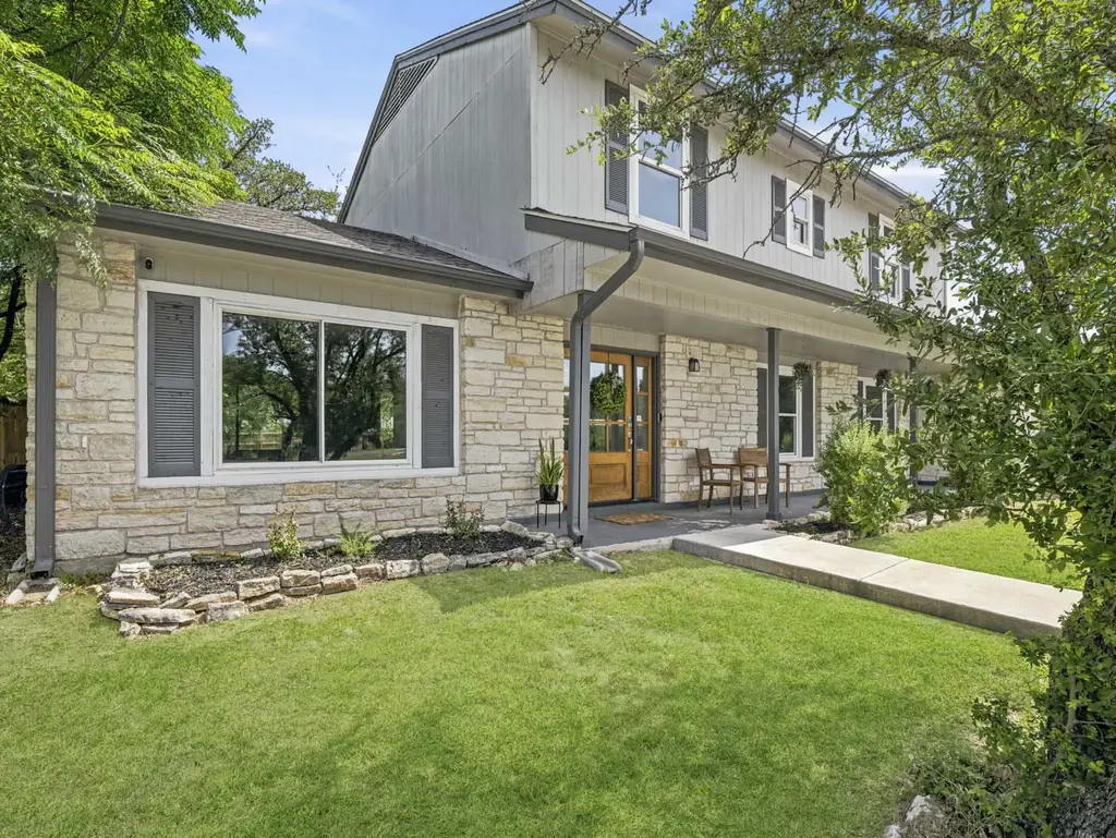 411 Carriage Oaks Drive, Liberty Hill