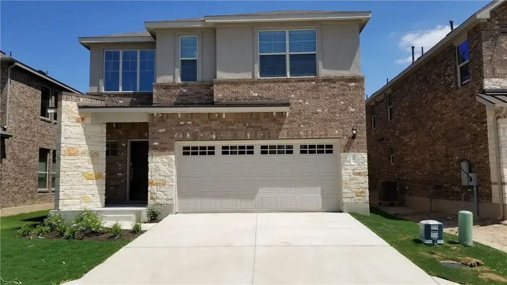 1050 Kenney Fort Crossing 37, Round Rock