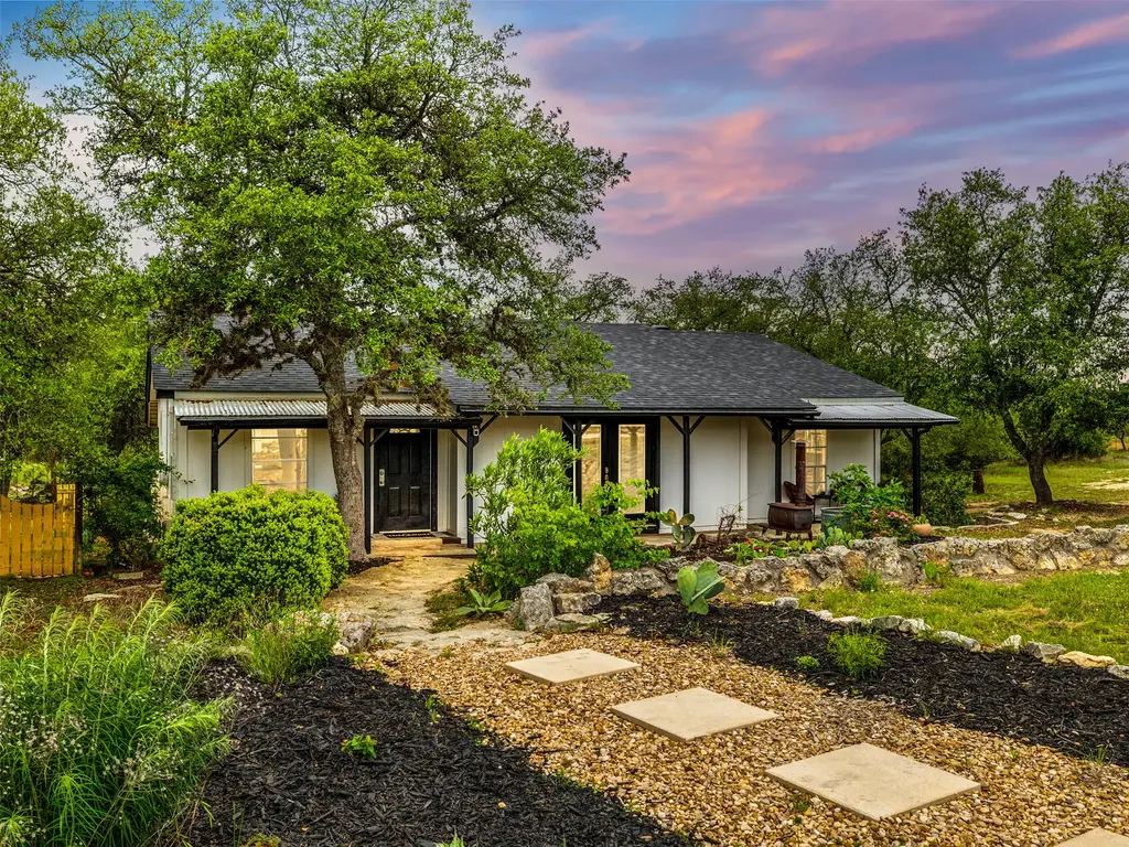 2591 Spring Valley Drive, Dripping Springs