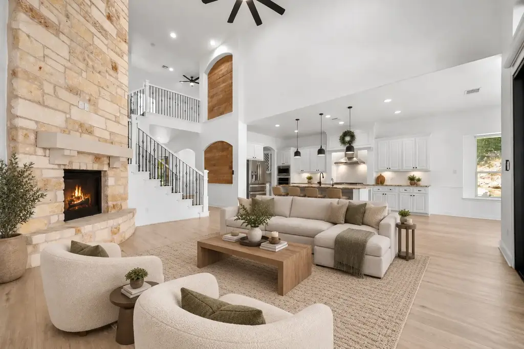 112 Salinas Cove, Austin