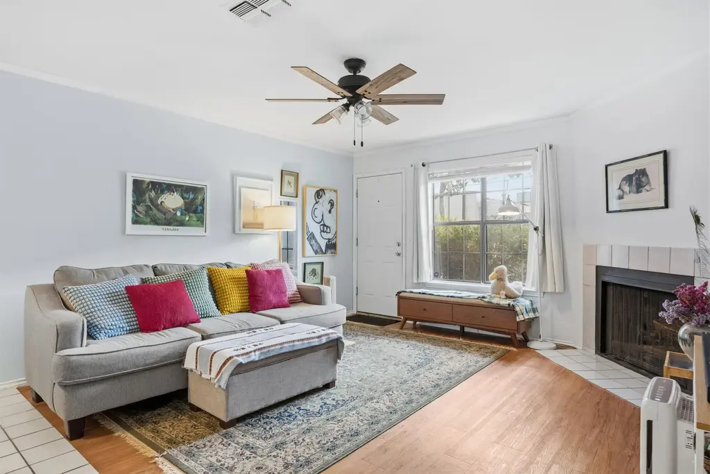 2215 Post Road 1018, Austin