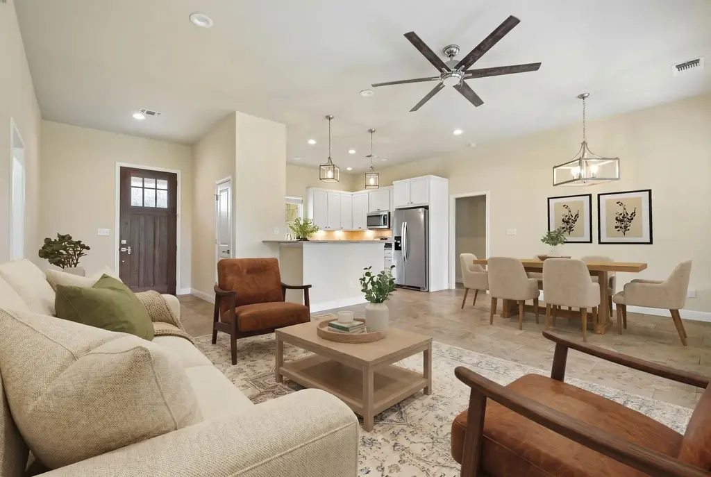 6 Round Bluff Circle, Wimberley
