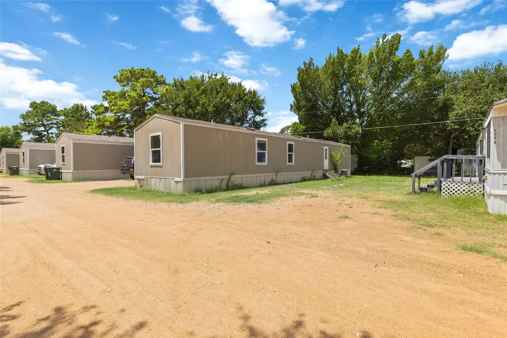 908 Turney Lane, Smithville