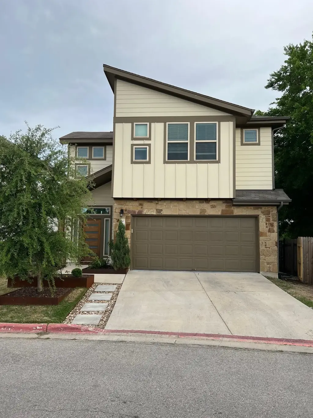 9605 Tanager Lane, Austin