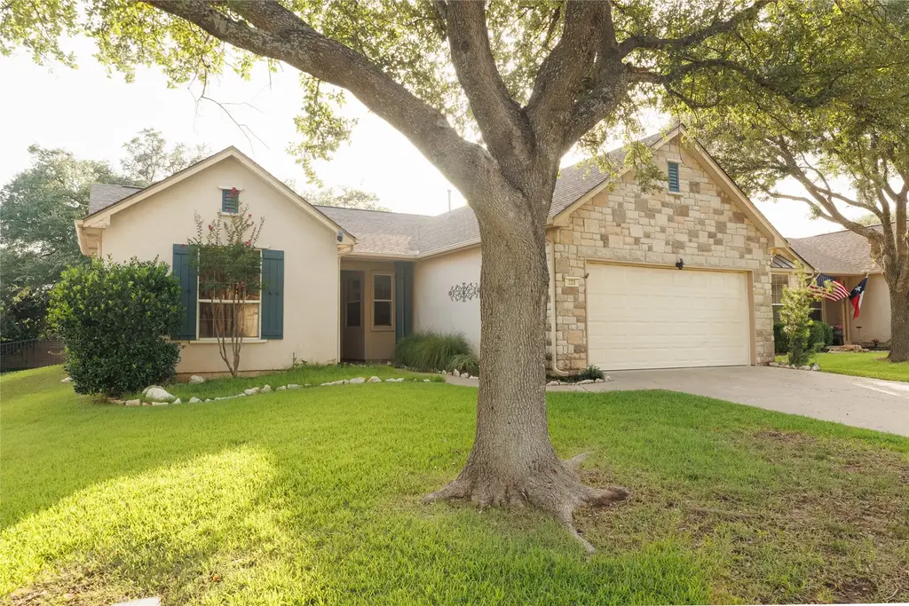 225 Red Poppy Trail, Georgetown