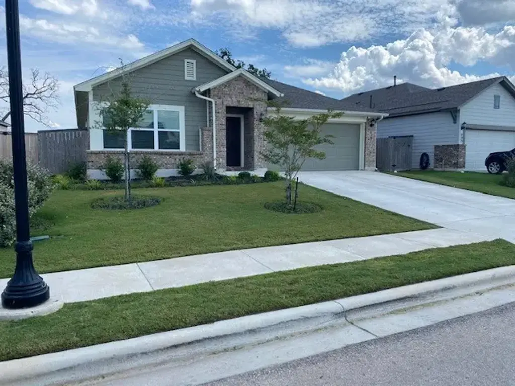 127 Patrick Herndon Drive, Bastrop
