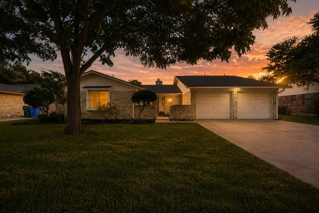 2301 Lillie Lane, Taylor
