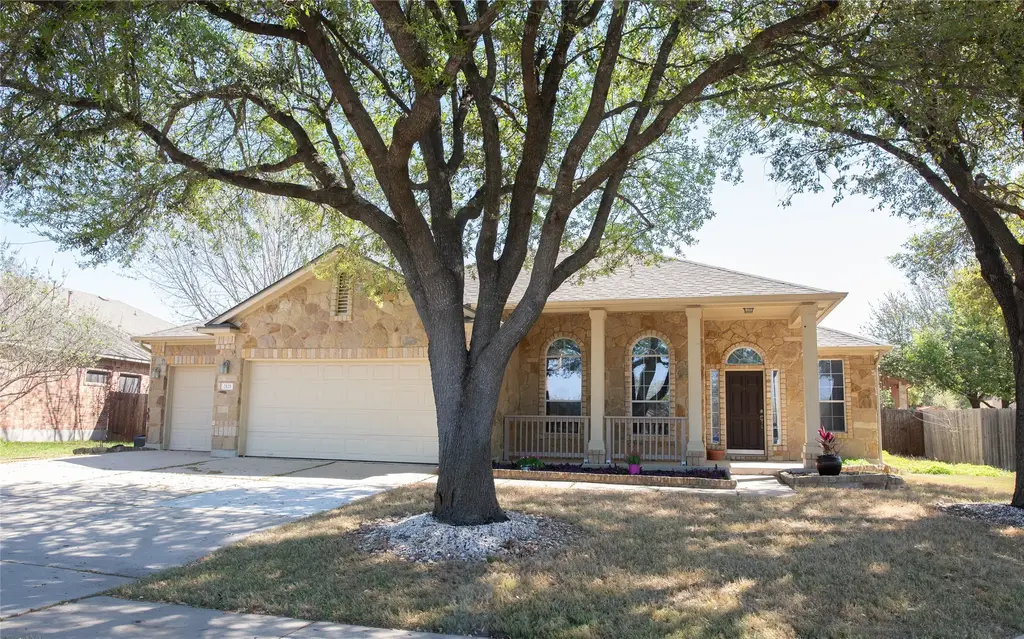 2121 Settlers Park Loop, Round Rock