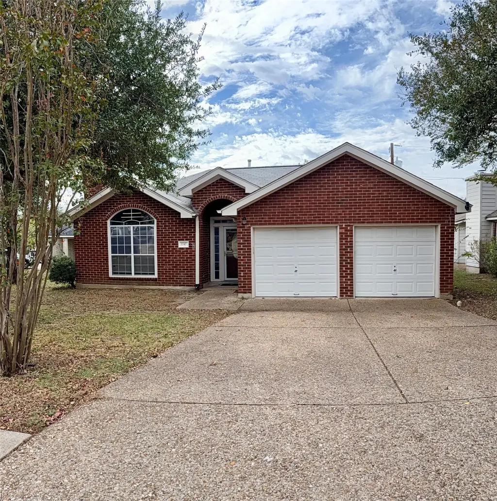 1747 Windy Park Circle, Round Rock