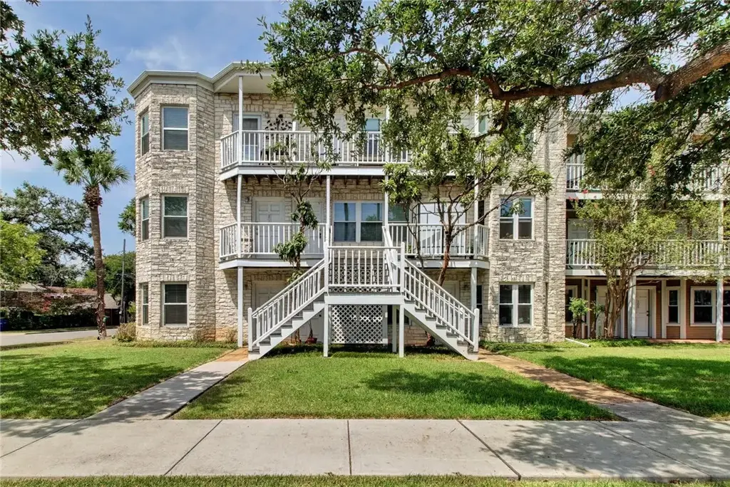 3400 Speedway 202, Austin