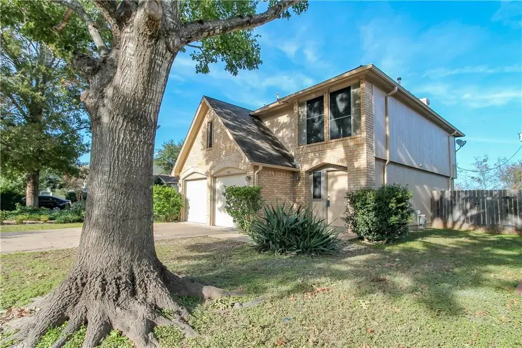 900 Sweetwater River Drive, Austin