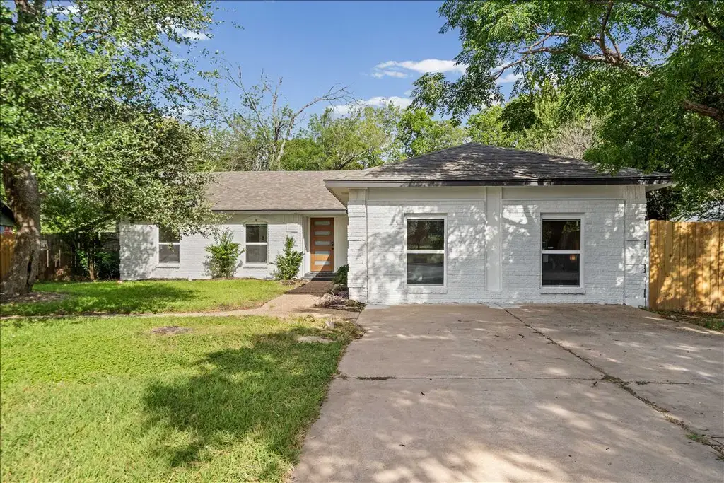1406 N Georgetown Street, Round Rock