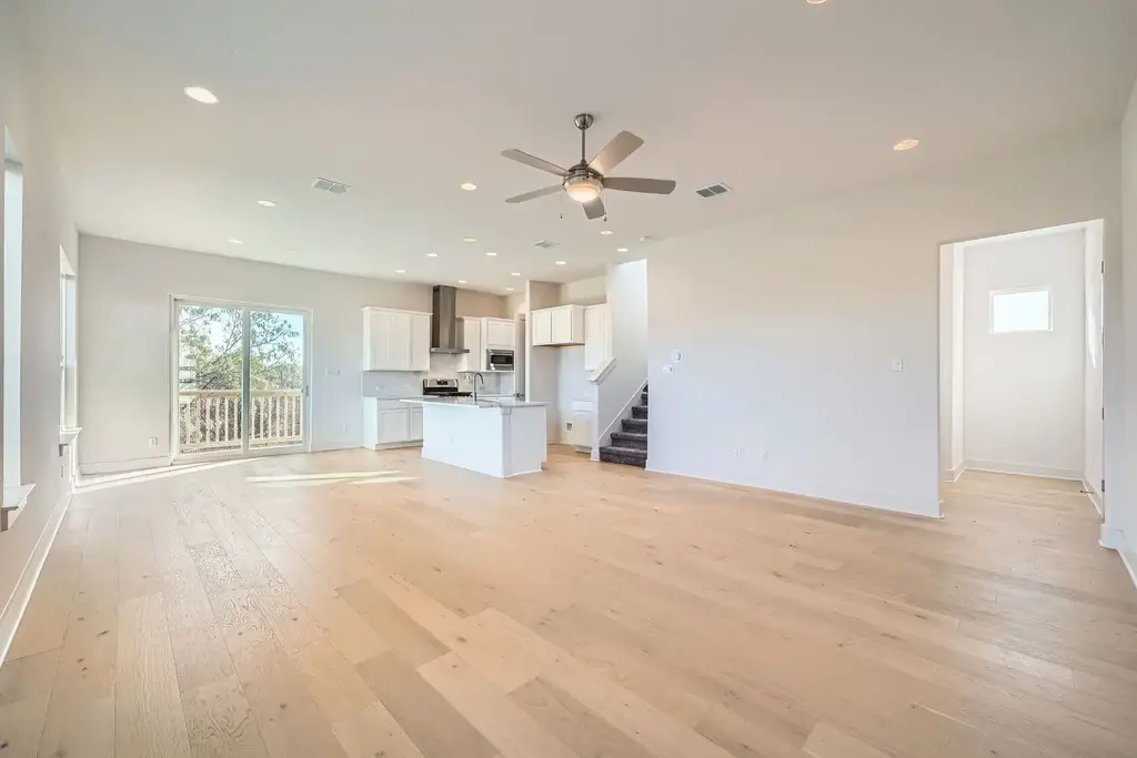 1531 N Red Bud Lane 26, Round Rock