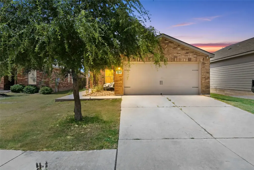 124 Continental Avenue, Liberty Hill