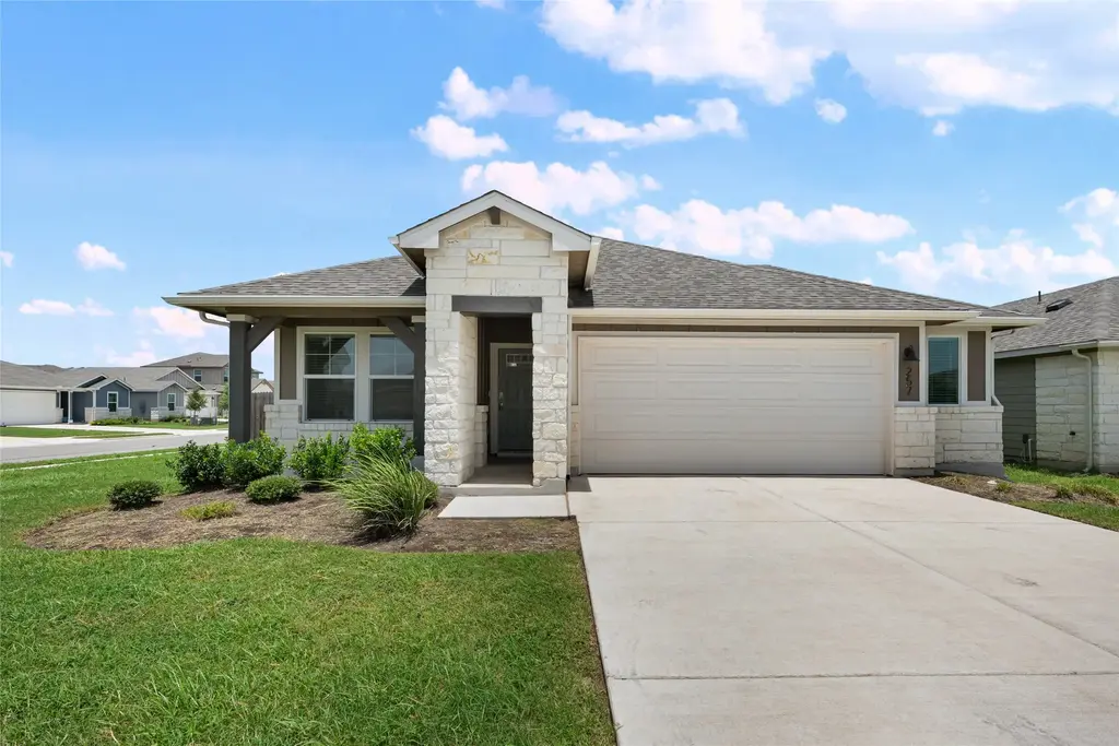 257 Fossil Drive, Kyle