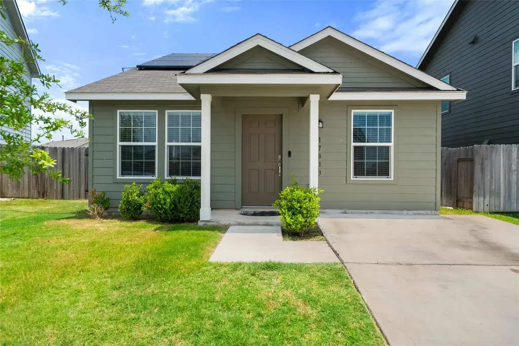 17813 Willacy Cove, Elgin