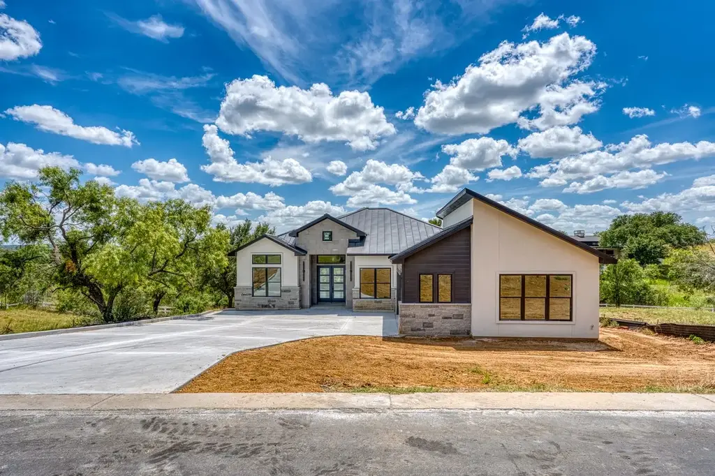 1310 Cats Eye, Horseshoe Bay