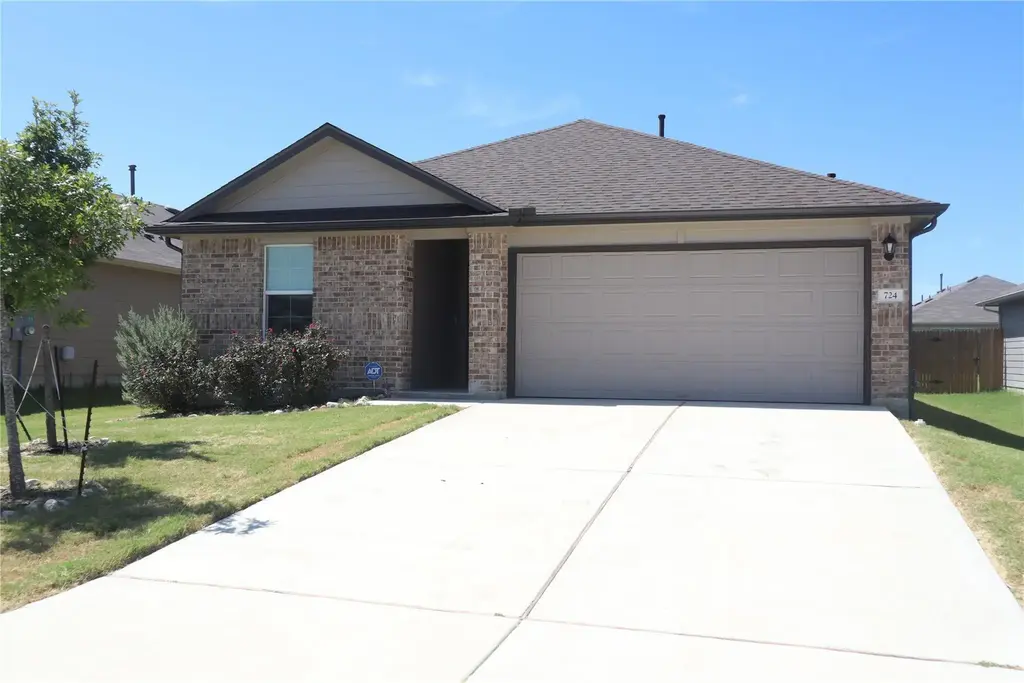 724 Adler Way, San Marcos
