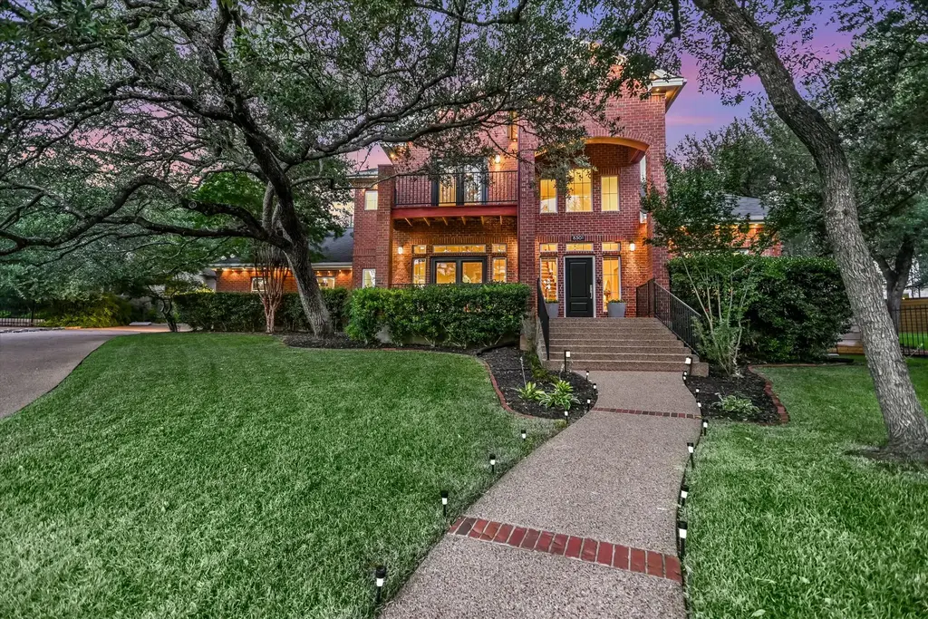 8301 Willheather Glen, Austin