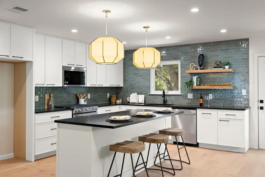 8102 Burrell Drive, Austin