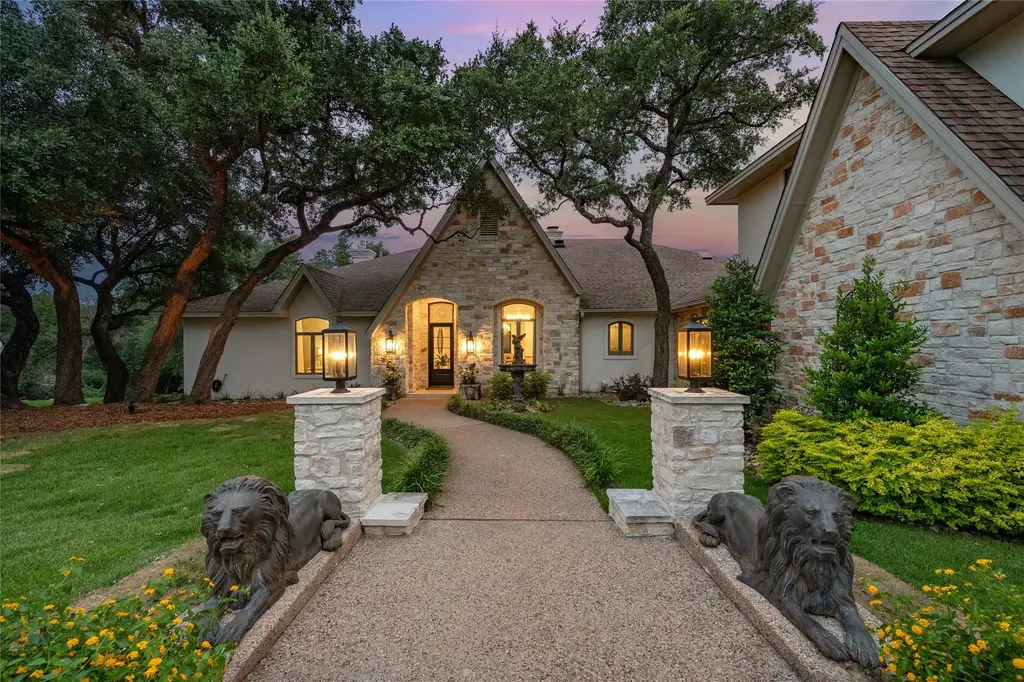 4710 Eck Lane, Austin