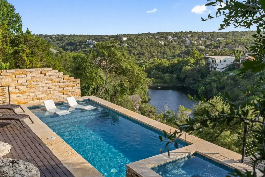 3138 Chisholm Trail, Austin