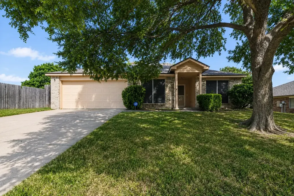3015 O W Curry Drive, Killeen