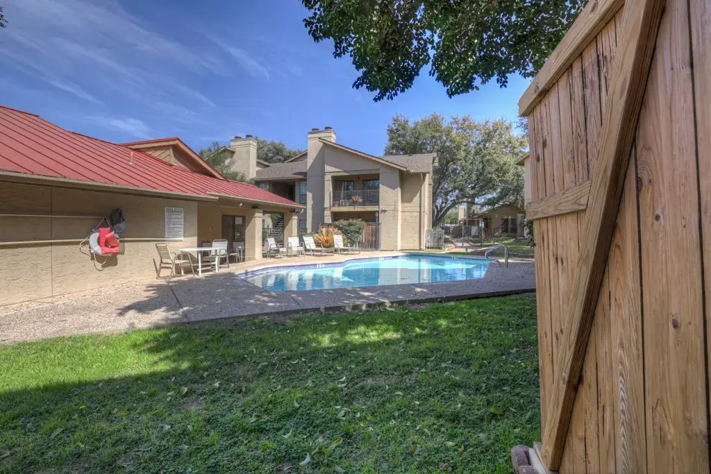 1202 Thorpe Lane 701, San Marcos