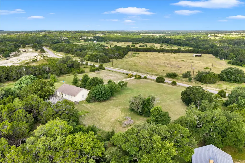351 County Road 326, Bertram