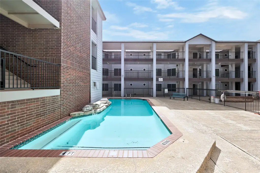 501 W 26th Street 108, Austin