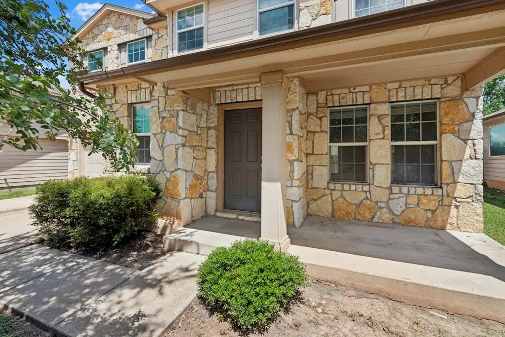 458 Nottingham Loop, Kyle