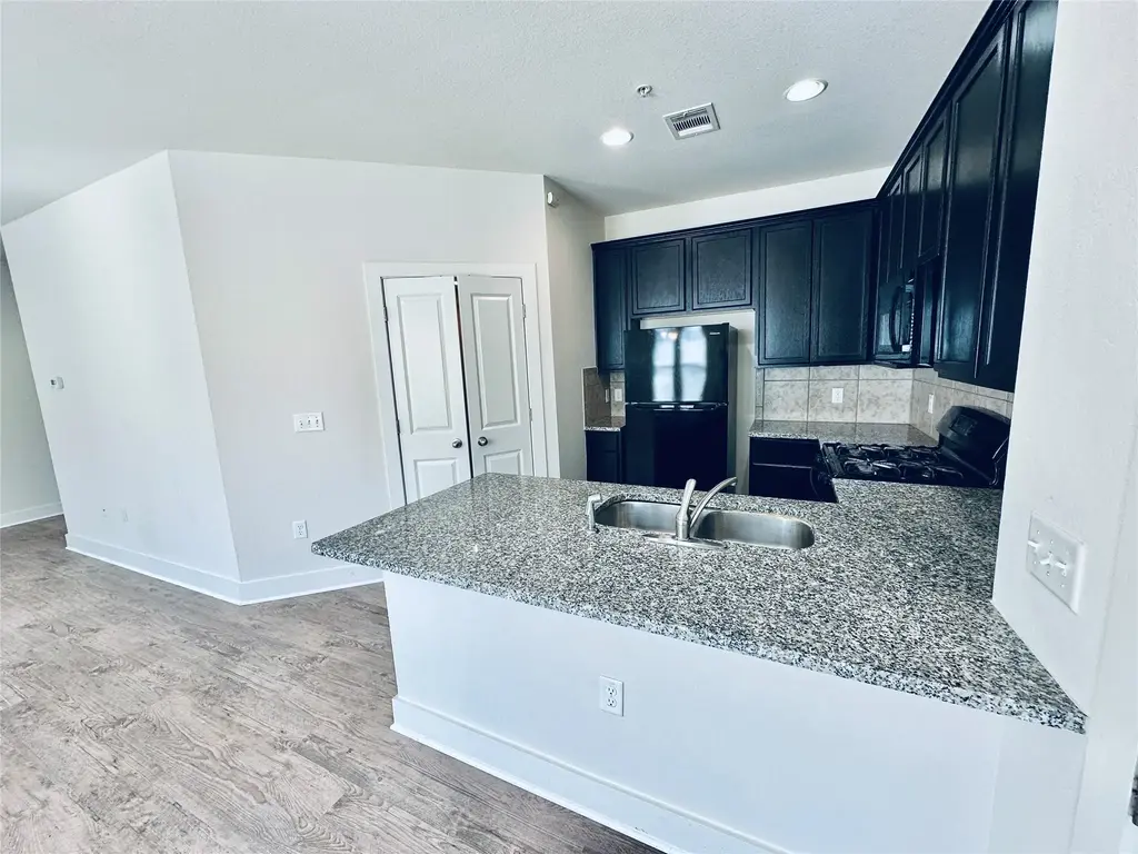 2216 Creekside Lane B, Georgetown