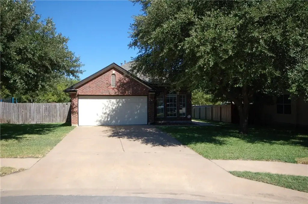 1202 Pathfinder Way, Round Rock
